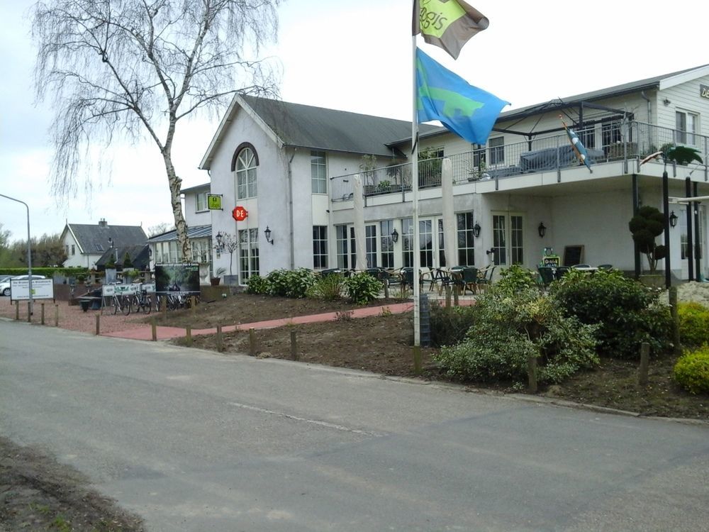 De Brabantse Biesbosch Hotel Werkendam Bagian luar foto