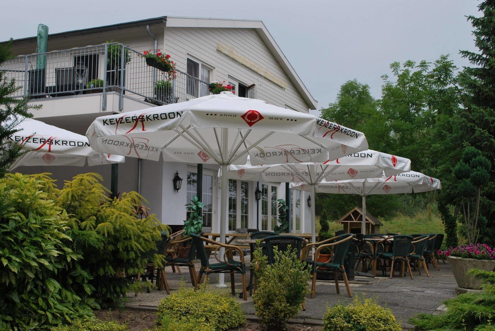 De Brabantse Biesbosch Hotel Werkendam Bagian luar foto